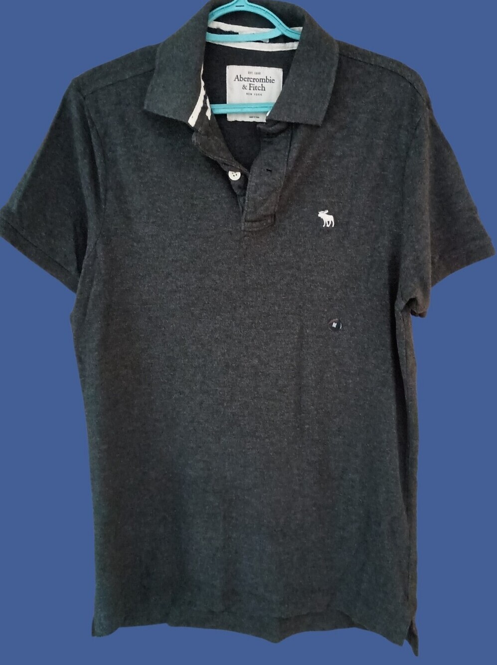 Abercrombie & Fitch Polo Mens Medium Charcoal Muscle Fit Vintage Moose Logo NWOT